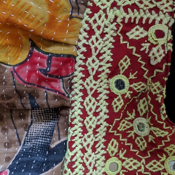 Boho material big deep Bag lots of Details - Picture 6 of 8